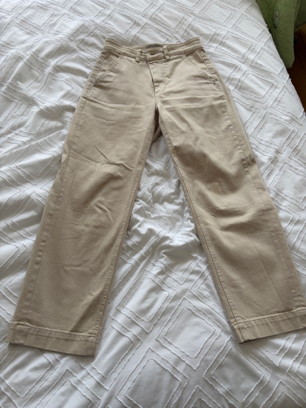 Everlane Straight Leg Crop